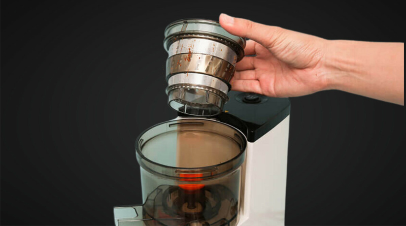 Máy ép chậm bị kẹt thường do nguyên liệu quá lớn