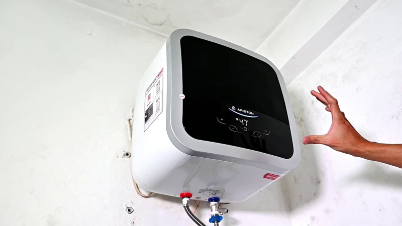 Máy nước nóng Ariston kêu to gây ảnh hưởng đến sinh hoạt