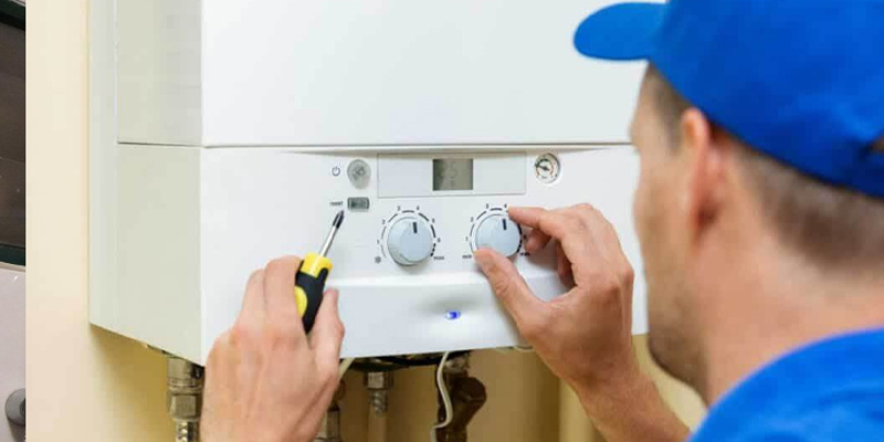 Gọi ngay thợ sửa chữa khi máy nước nóng Ariston bị rò điện
