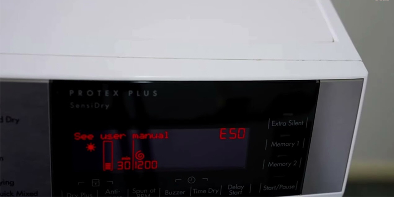 Máy giặt Toshiba báo lỗi E50 vì nhiều nguyên nhân khác nhau