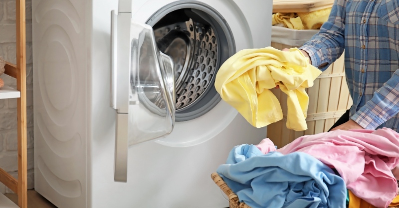 Sử dụng máy liên tục khiến máy giặt bị ẩm
