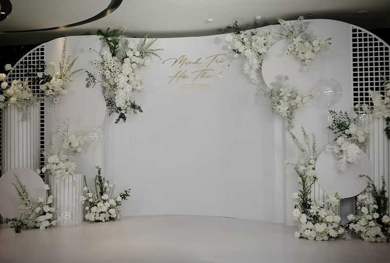 Backdrop đám cưới đơn giản