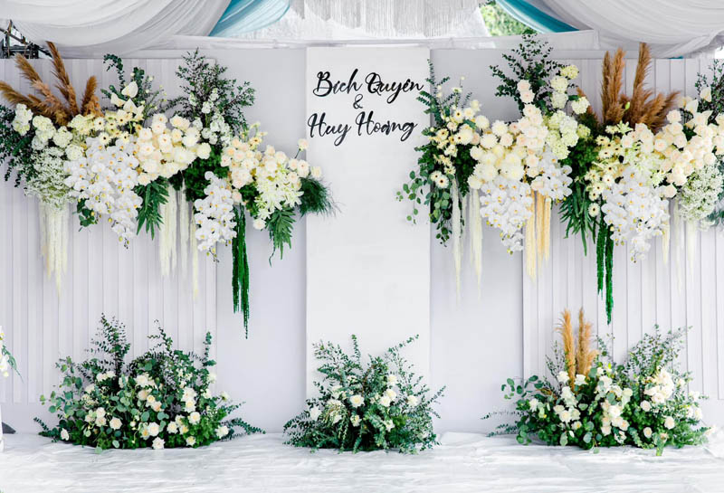 Backdrop đám cưới hiện đại cho ngày đặc 