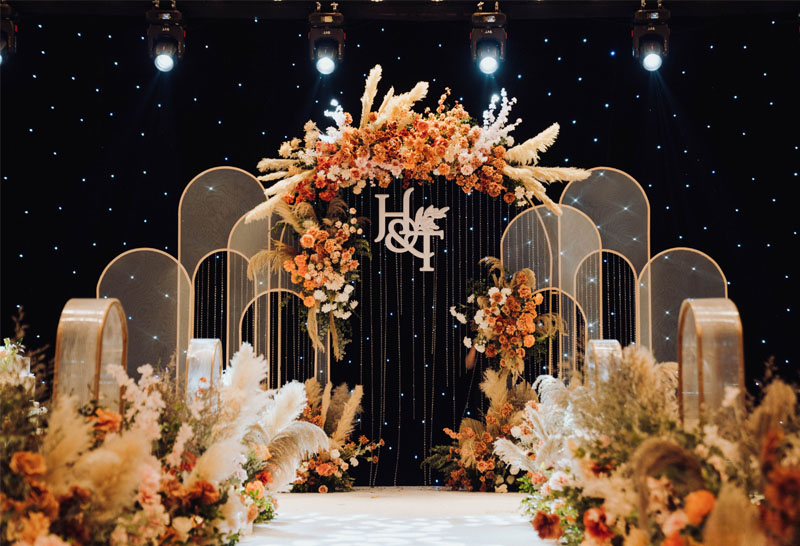 Backdrop đám cưới Vintage cho ngày đặc biệt 
