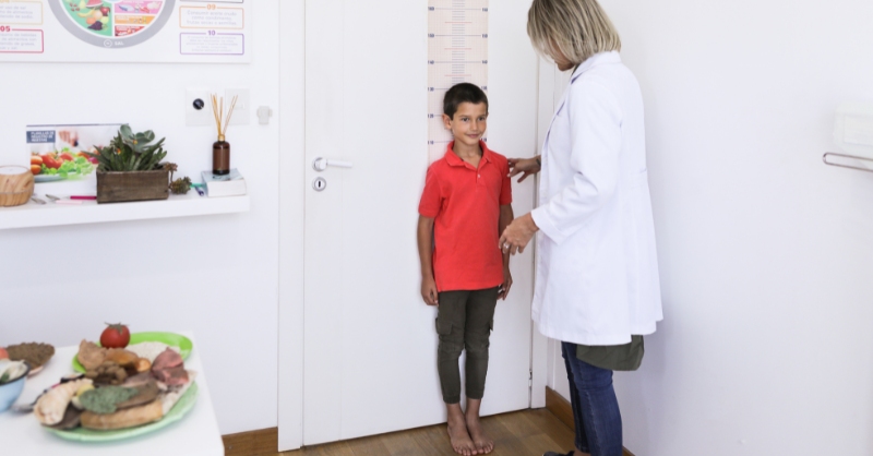 Cách đo kích thước cho trẻ để chọn size quần áo