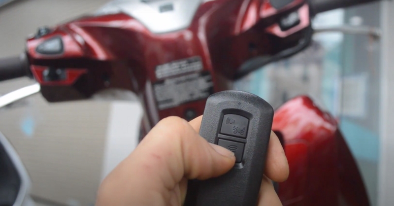 Cách mở cốp xe Lead đời mới, sử dụng Smartkey
