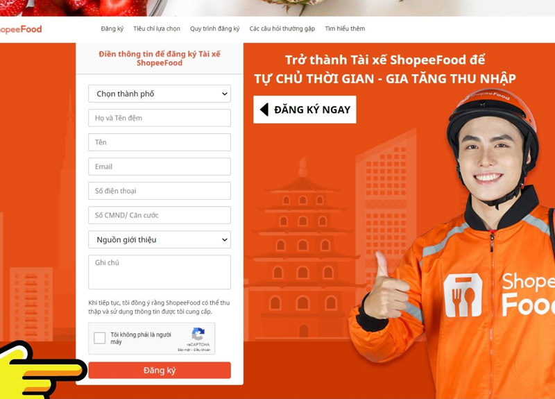 Điền đầy đủ thông tin cá nhân theo biểu mẫu