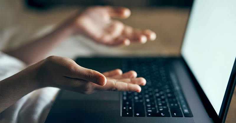 Laptop bị đơ