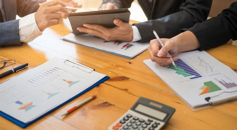 Có thể làm cán bộ quản lý đầu tư sau khi tốt nghiệp ngành bảo hiểm