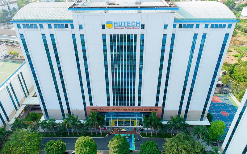 Đóng học phí tại HUTECH cần lưu ý điều gì