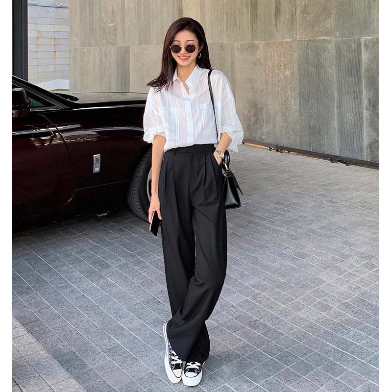 Quần ống rộng phối với áo sơ mi phù hợp cho công sở