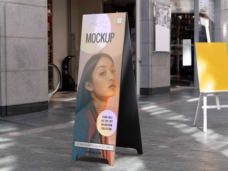 Standee được in trên chất liệu bền bỉ