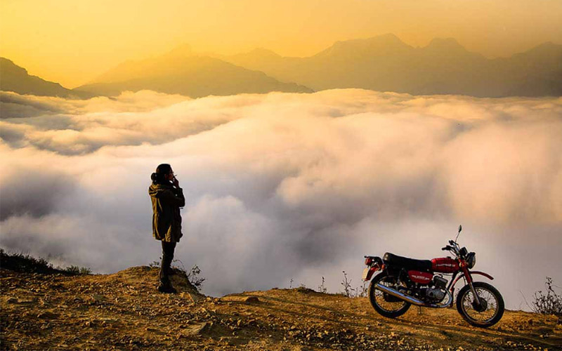 Stt đi chơi xa đầy tâm trạng