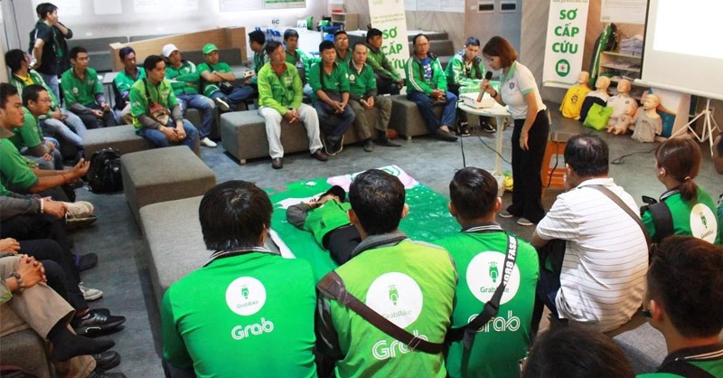 Tham gia khóa đào tạo Grab để hiểu quy trình làm việc 