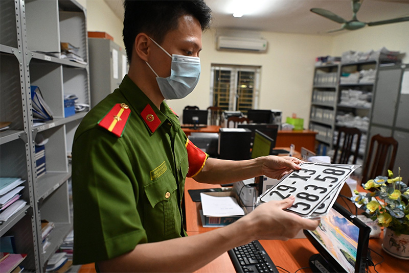 Thủ tục thu hồi chứng nhận đăng ký xe, biển số xe cho chủ xe cũ