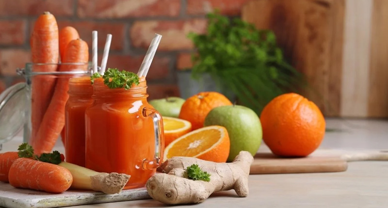 Nước ép cà rốt phù hợp với người cần kiểm soát đường huyết 