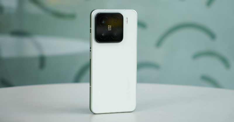 Đánh giá Xiaomi 15