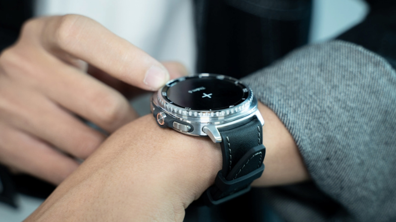 Galaxy Watch8 Classic đeo tay thoải mái