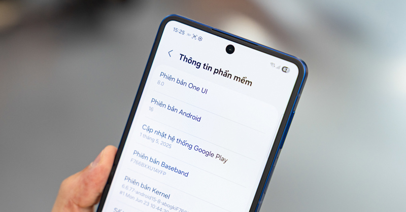 Galaxy Z Flip7 được cài sẵn One UI 8, tùy biến trên nền tảng Android 16