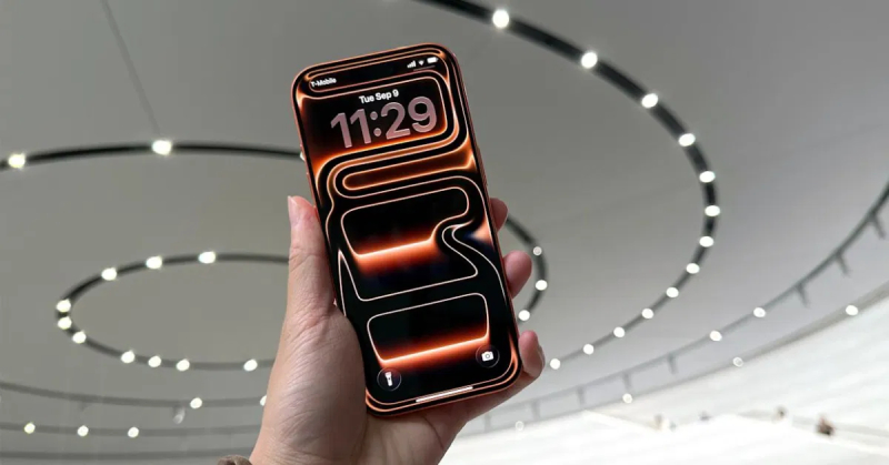 Màn hình Super Retina XDR trên iPhone 17 Pro hiển thị sắc nét