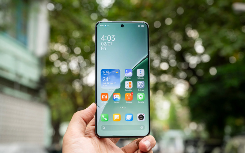 Xiaomi 15 Pro có khả năng hiển thị ngoài trời ấn tượng