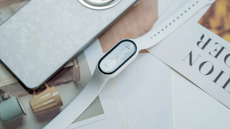 Xiaomi Band 10 phiên bản Gốm