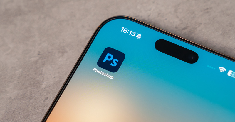 Người dùng iPhone có thể trải nghiệm Adobe Photoshop từ App Store