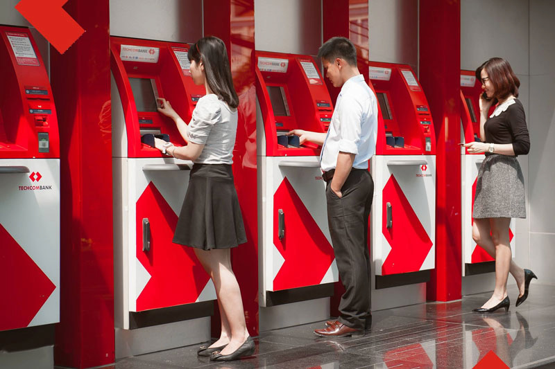 Đổi mã PIN Techcombank tại cây ATM
