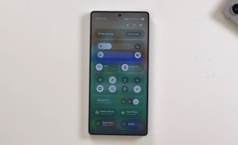 One UI 8 Beta giữ nguyên trung tâm điều khiển