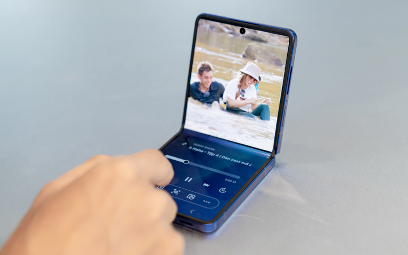 Hiệu năng Galaxy Z Flip7