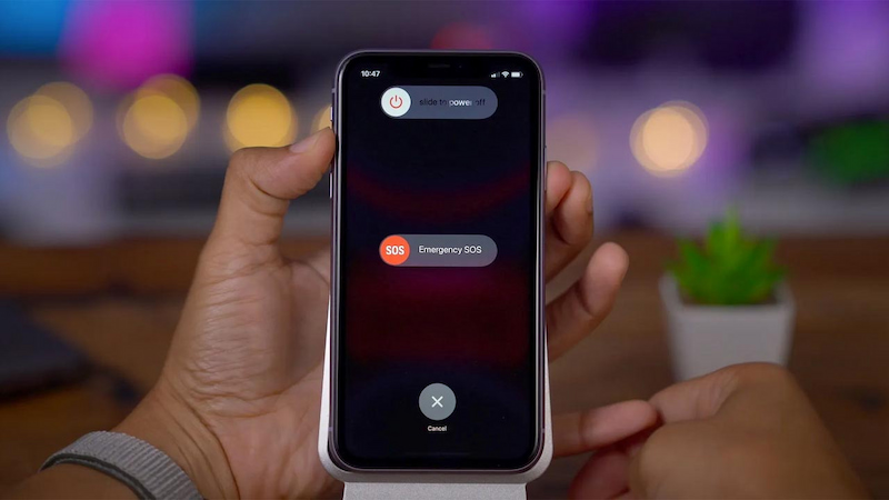 Khởi động lại iPhone để sửa lỗi bị văng ứng dụng