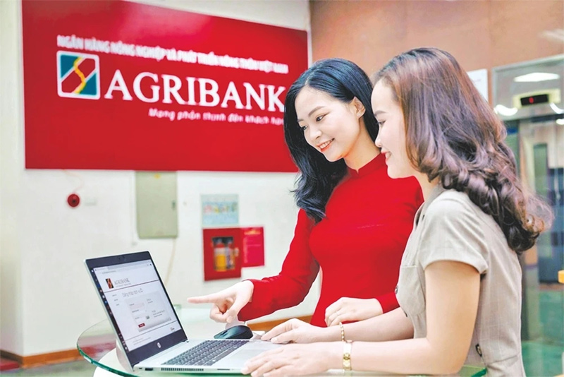 Kiểm tra trực tiếp tại quầy giao dịch