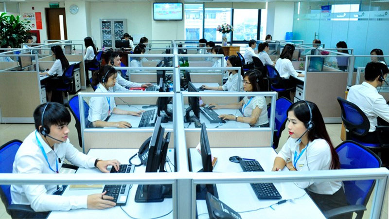 Gọi điện đến tổng đài để lấy lại mật khẩu VietinBank