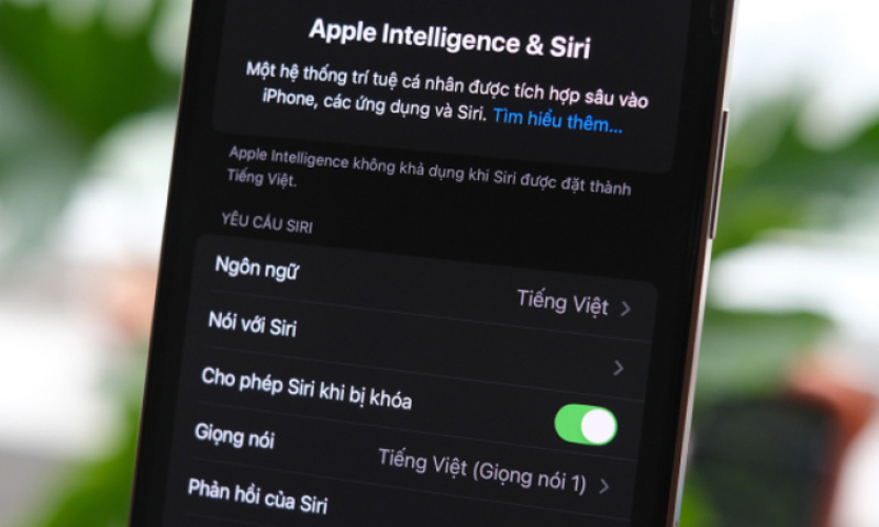 Apple hỗ trợ tiếng Việt cho Siri trên iOS 18.4 Beta 1