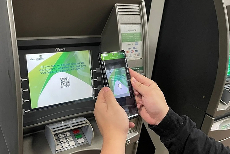 Rút tiền bằng mã QR