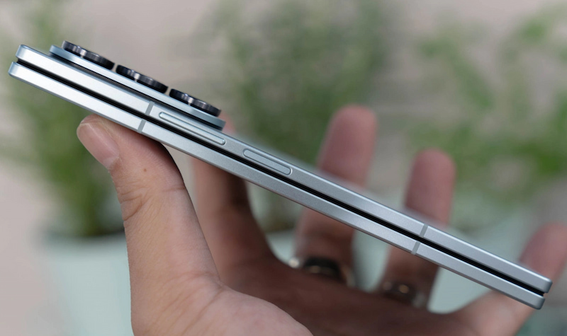Samsung Galaxy Z Fold7 cực kỳ mỏng nhẹ