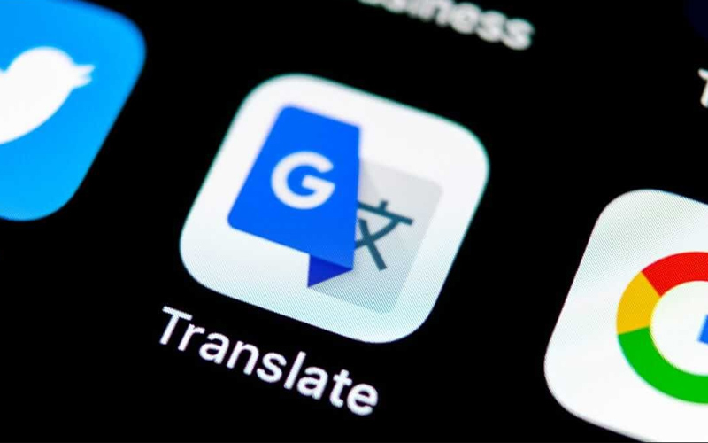Đặt Google Dịch làm ứng dụng dịch là tính năng thú vị