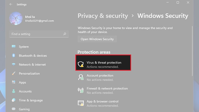 Chọn mục Virus & threat protection tại giao diện Windows Security