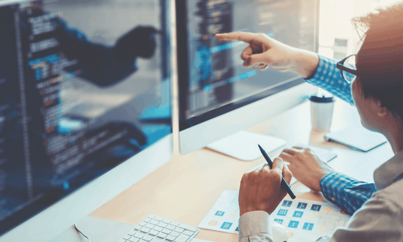 Jenkins dễ dàng tùy chỉnh và mở rộng theo nhu cầu của từng dự án