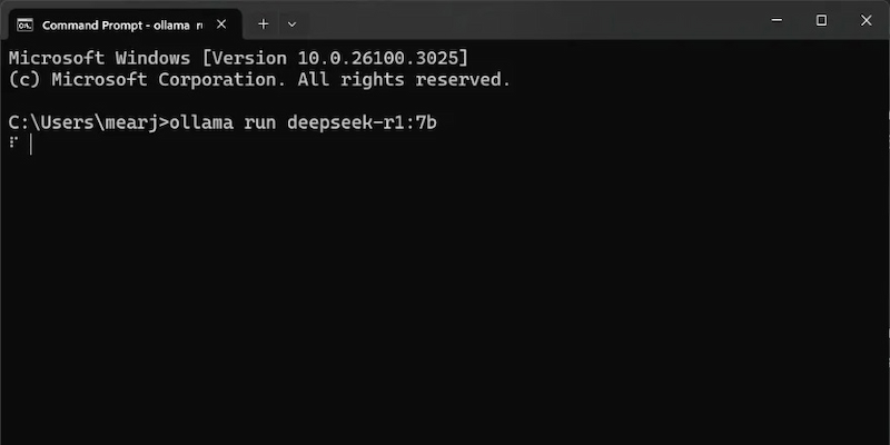 Lệnh chạy DeepSeek R1 phiên bản 7B trên PC