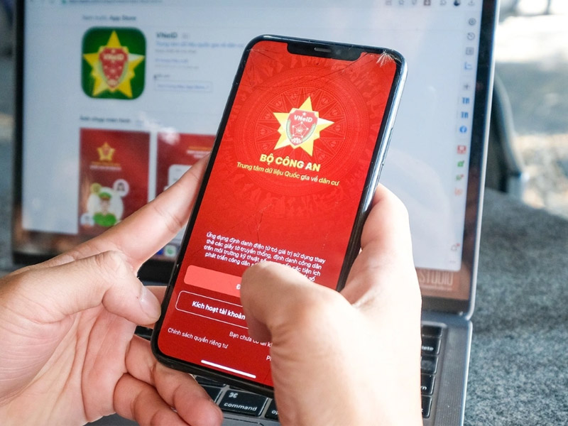 Không thể tự ý xóa tài khoản VNeID khi không có xác minh