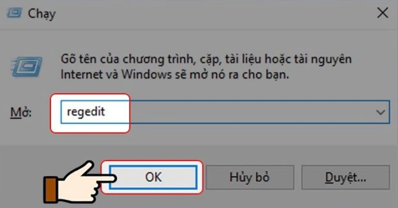 Mở cửa sổ lệnh Run và nhập lệnh regedit