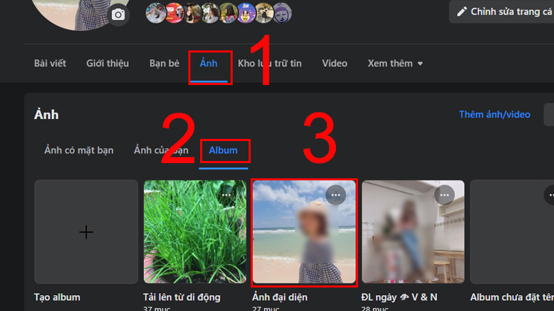 Nhấn vào mục Album rồi truy cập album Ảnh đại diện