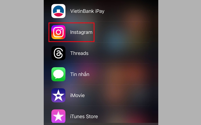 Mở ứng dụng Instagram trên điện thoại Android hoặc iPhone