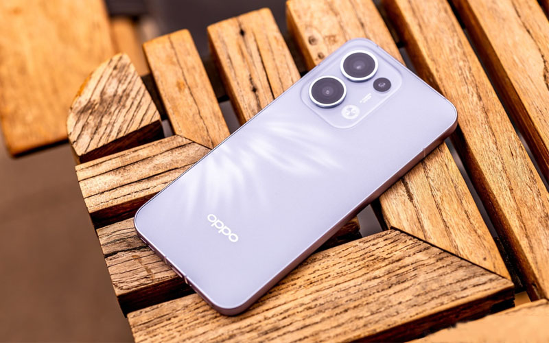 OPPO Reno13 được trang bị viên pin 5600mAh