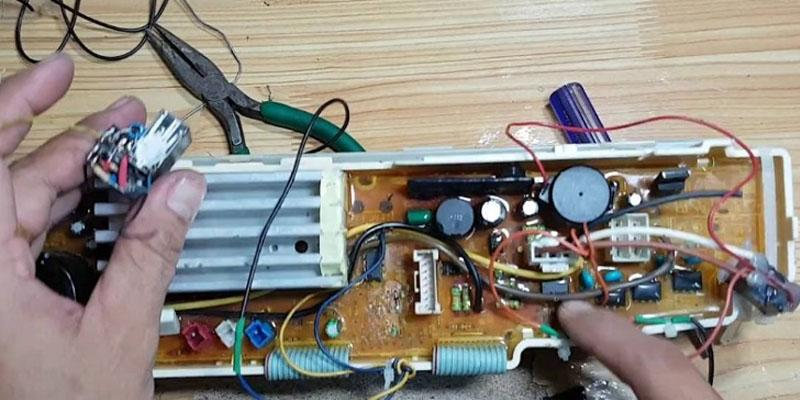 Bảng mạch IC bị lỗi