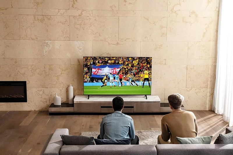 Khoảng cách thích hợp ngồi xem tivi 43 inch