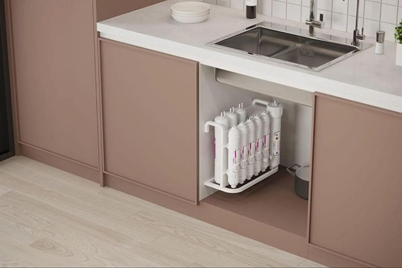 Máy lọc nước âm tủ nên là ưu tiên hàng đầu cho không gian hẹp