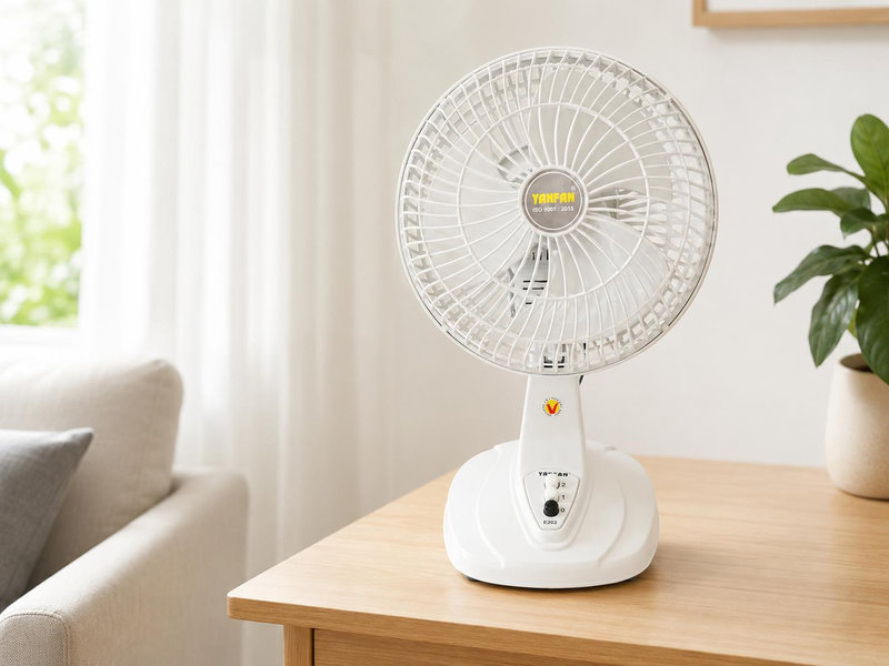 Quạt bàn truyền thống phù hợp sử dụng hằng ngày trong gia đình