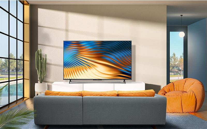 Tivi Hisense có thiết kế hiện đại, khung viền mỏng